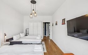 Arbio I Modern Apart near Leipzig Stötteritz